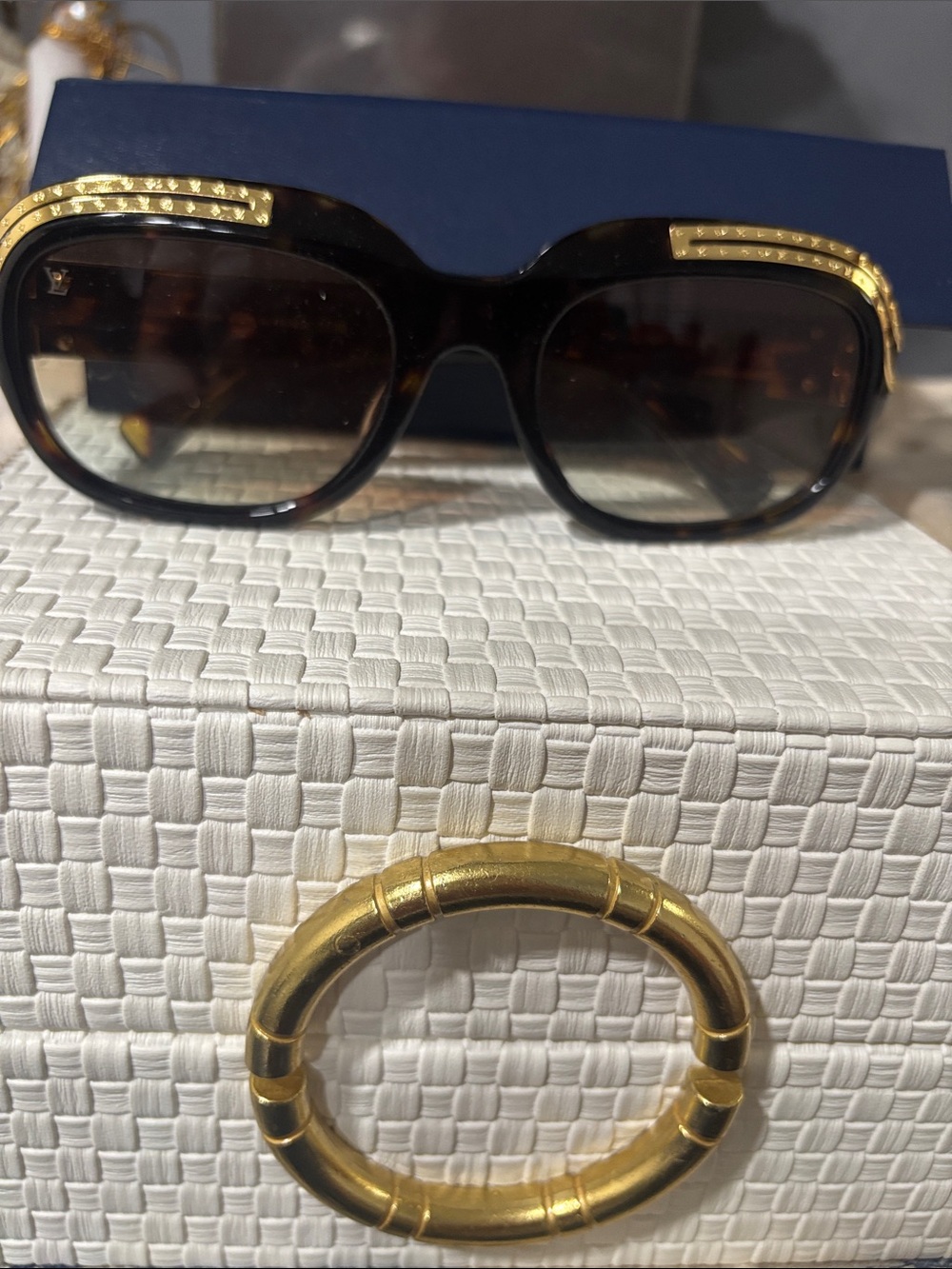 Louis Vuitton Tortoiseshell Sunglasses with Gold Trim - Picture 2 of 10
